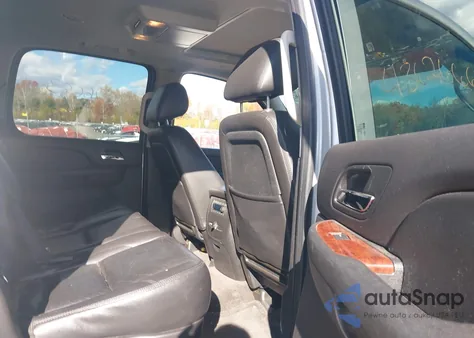 2011 GMC Yukon Xl 1500 Slt from USA, damaged, VIN 1GKS2KE39BR310975